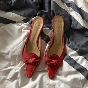 CUTIES Red KITTEN HEELS 👠